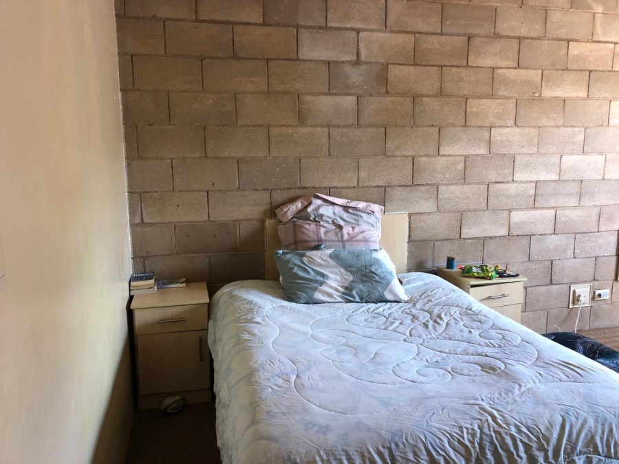 1 Bedroom Property for Sale in Brandwag Free State
